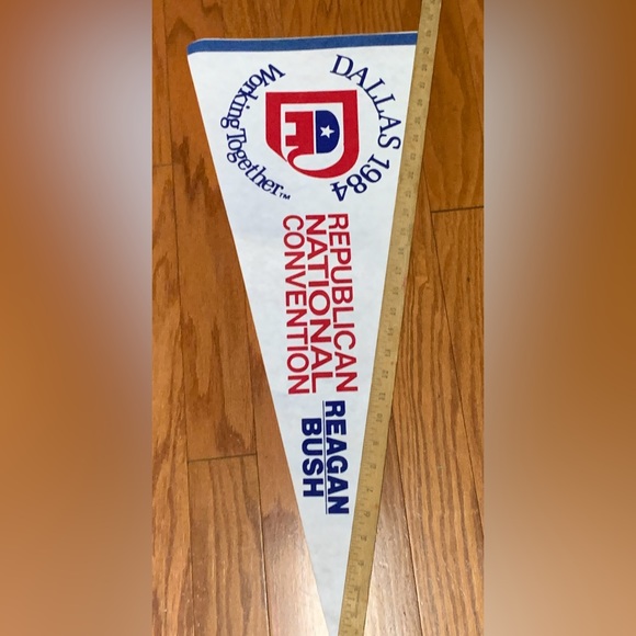 1984 Vintage Dallas Texas REPUBLICAN NATIONAL CONVENTION Pennant Flag - Picture 2 of 8